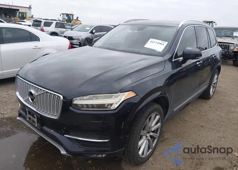 2016 Volvo Xc90 T6 Inscription z USA, uszkodzony, nr VIN YV4A22PL9G1086212